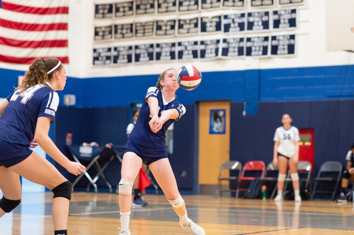 The Huntington girls' volleyball team will celebrate Senior Day on Friday. (Darin Reed photo.)