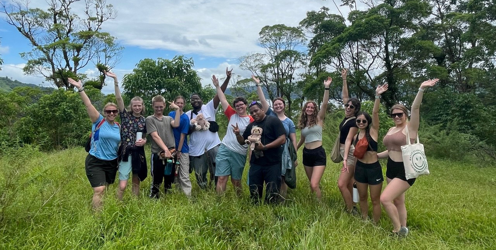 Camille Tedeschi (left) with college students in Costa Rica.