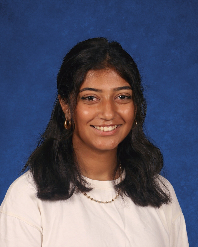 Huntington science research program intern Nadeera Ali.