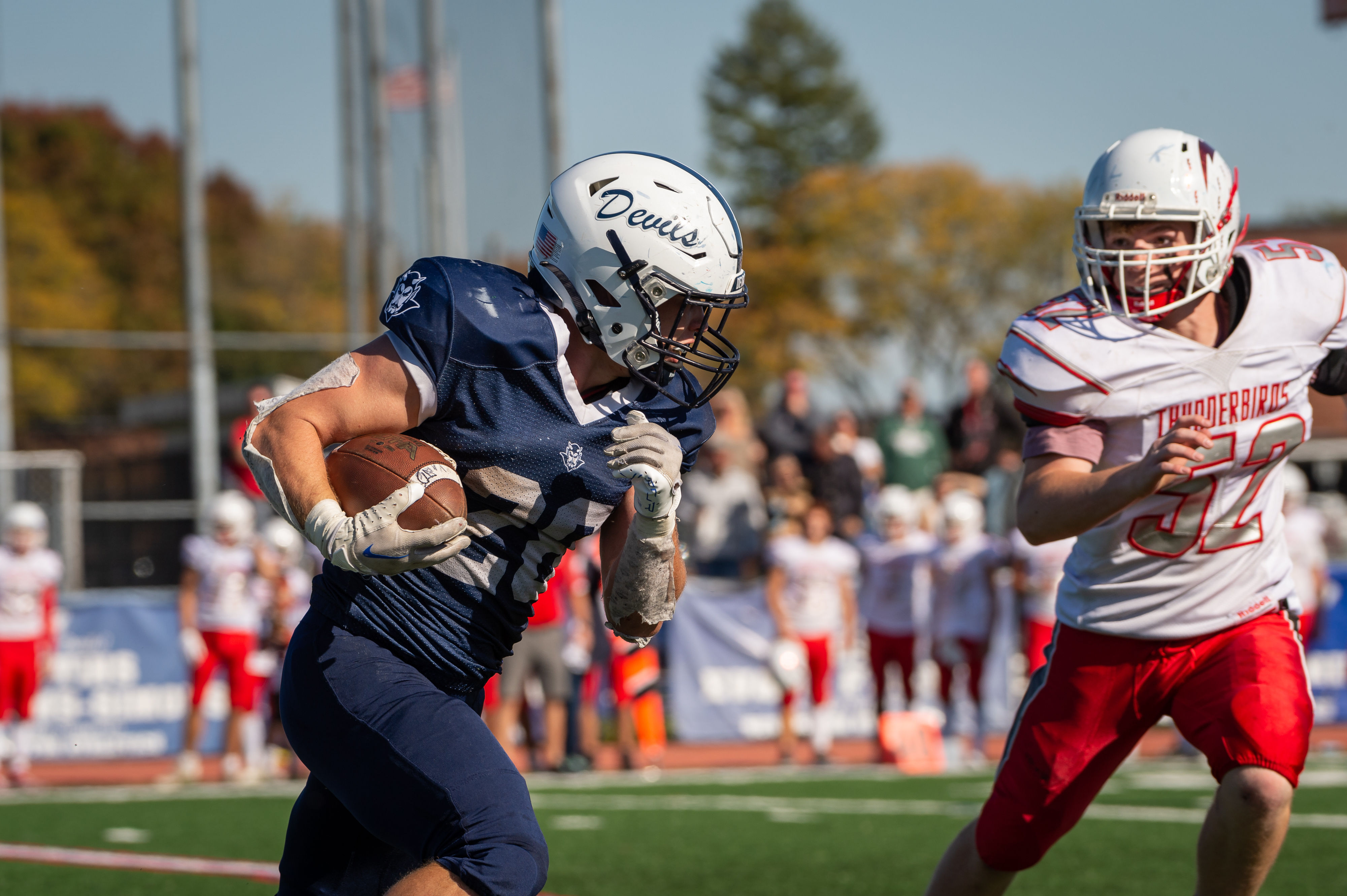  Huntington running back Christian St John with the ball. (Darin Reed photo.)  