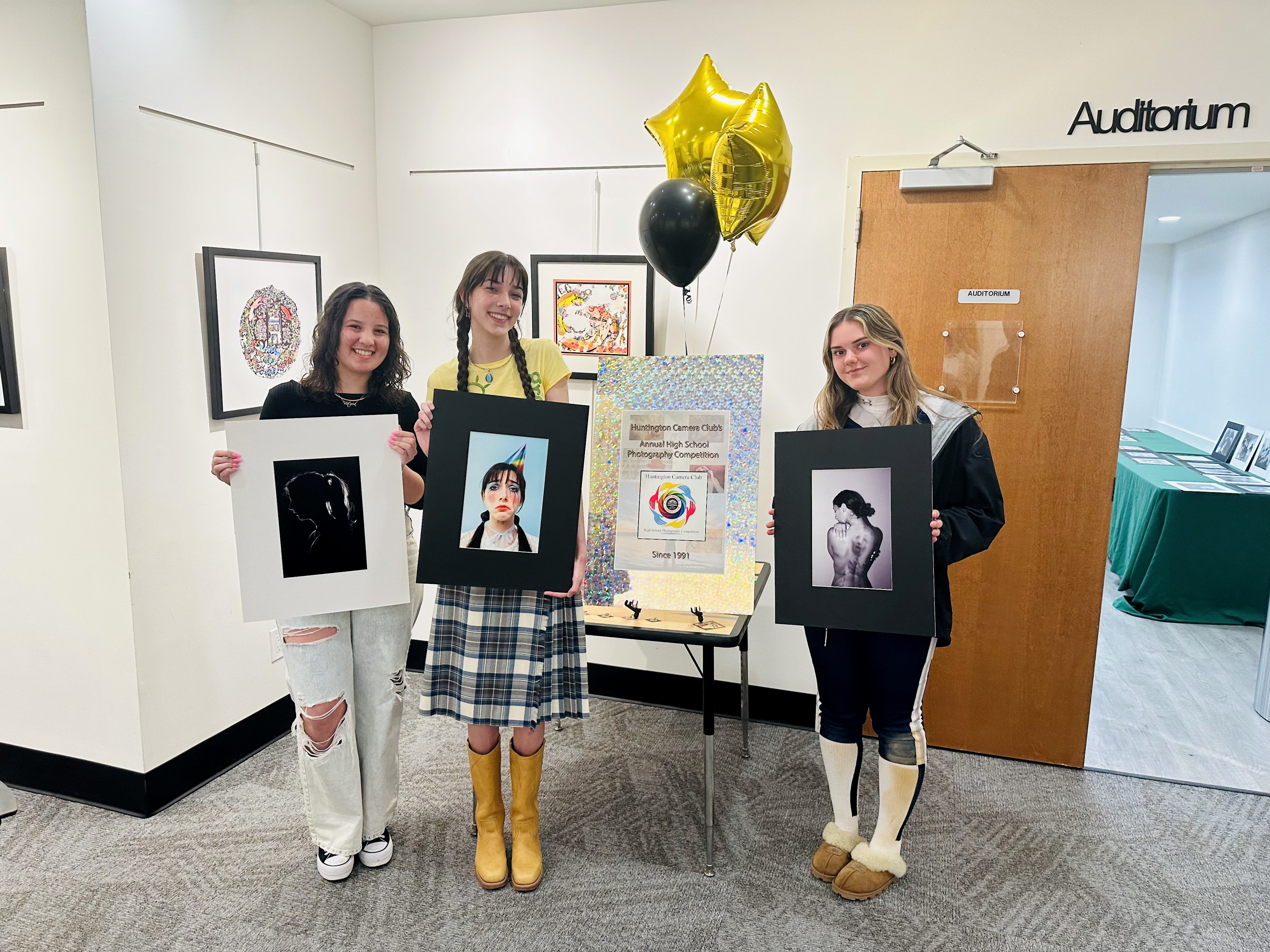 Best in Show Award winner Aria Hannah is flanked by Victoria Befumo and Gabriella Miller.  