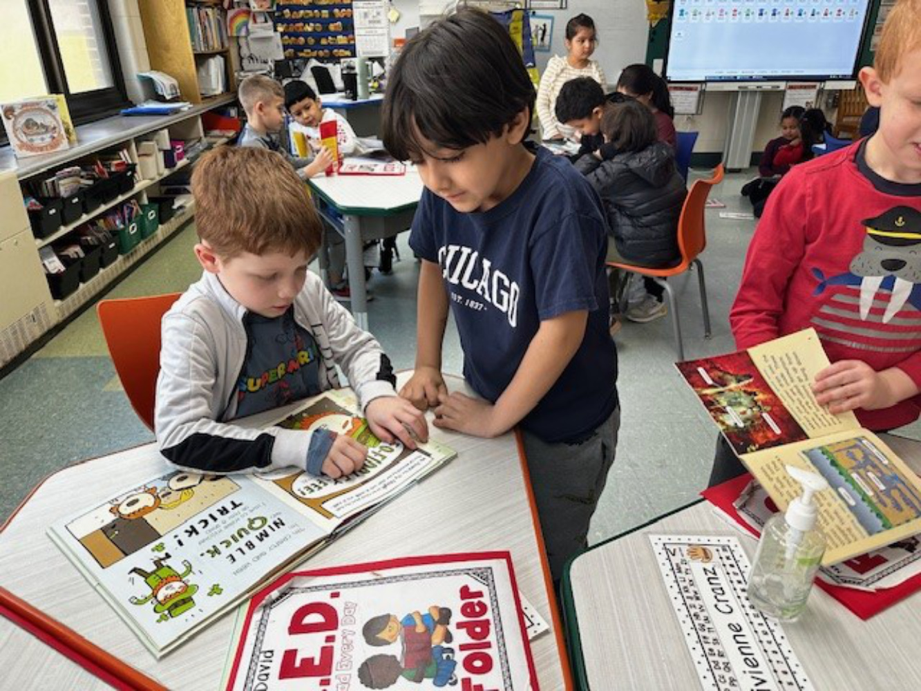 Reading buddies was a fun experience for Washington Primary School students.  