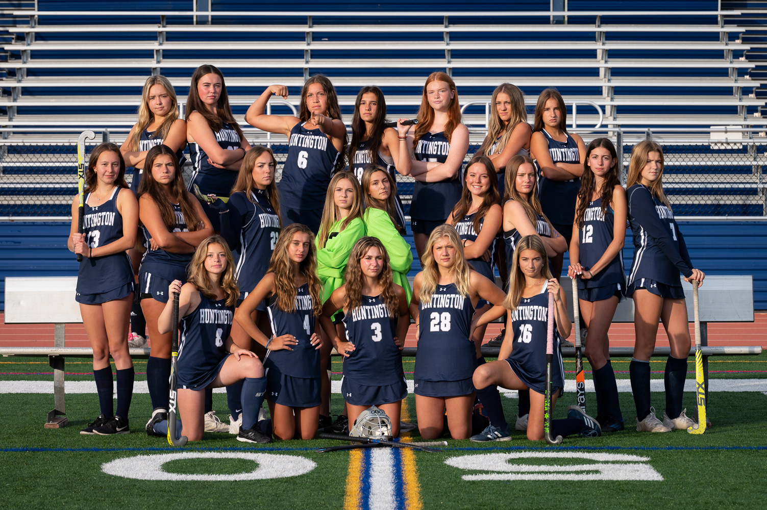 The Huntington 2022 varsity field hockey team. (Darin Reed photo.)