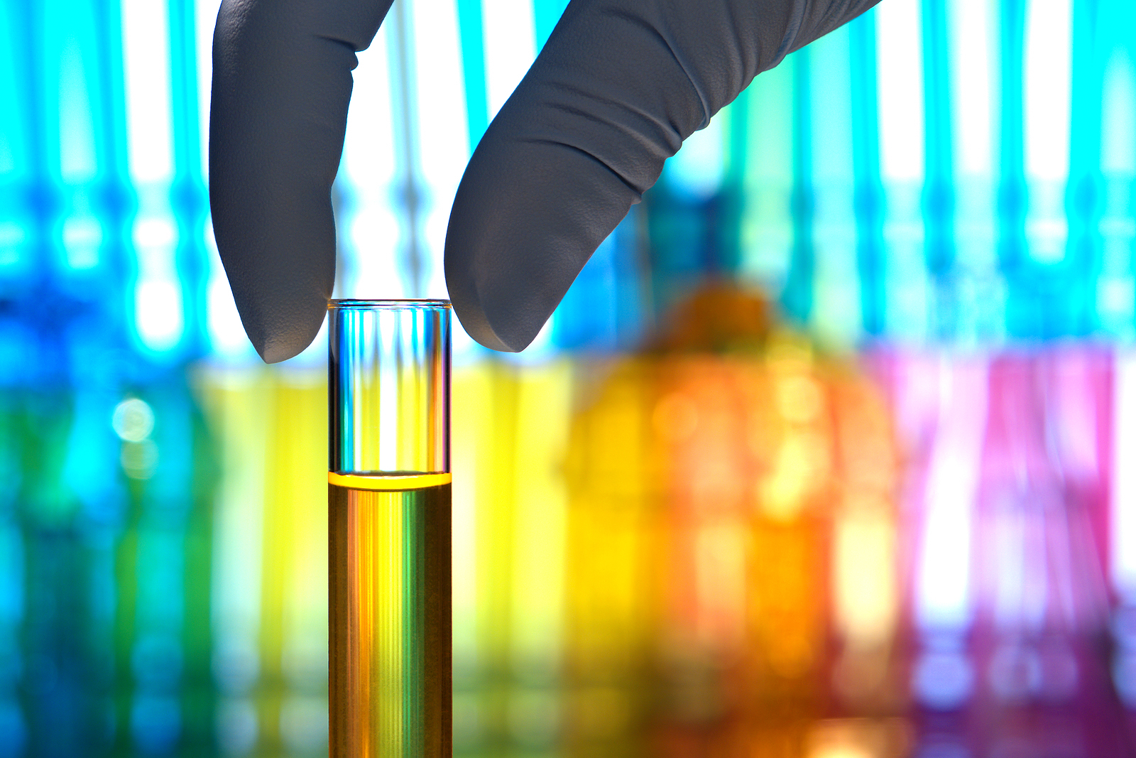  Huntington High School is looking for mentors for its science research program participants   