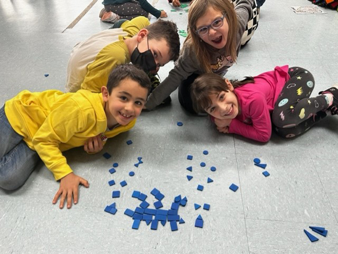  Washington first graders used shapes to learn geometry   