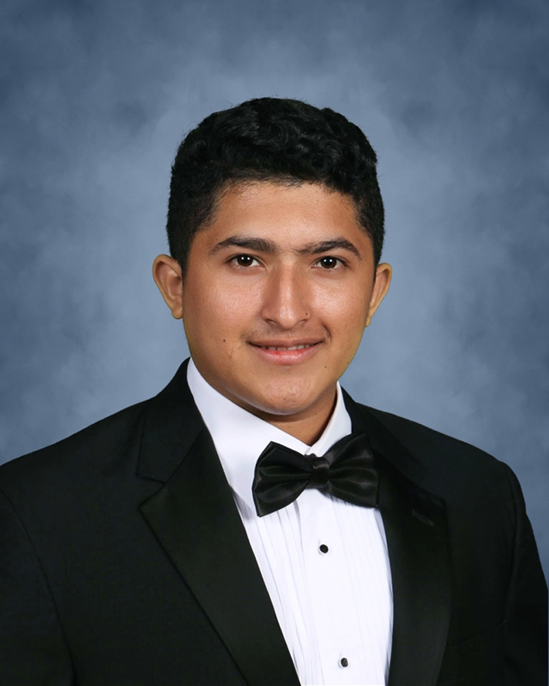  Huntington High School senior Levis Villatoro (2)  