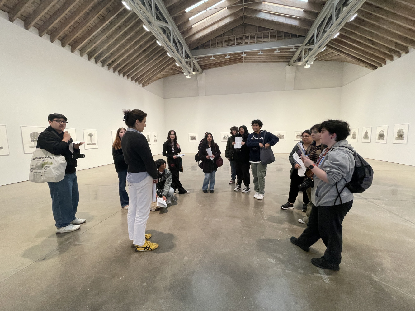  Huntington photographers visited five galleries   
