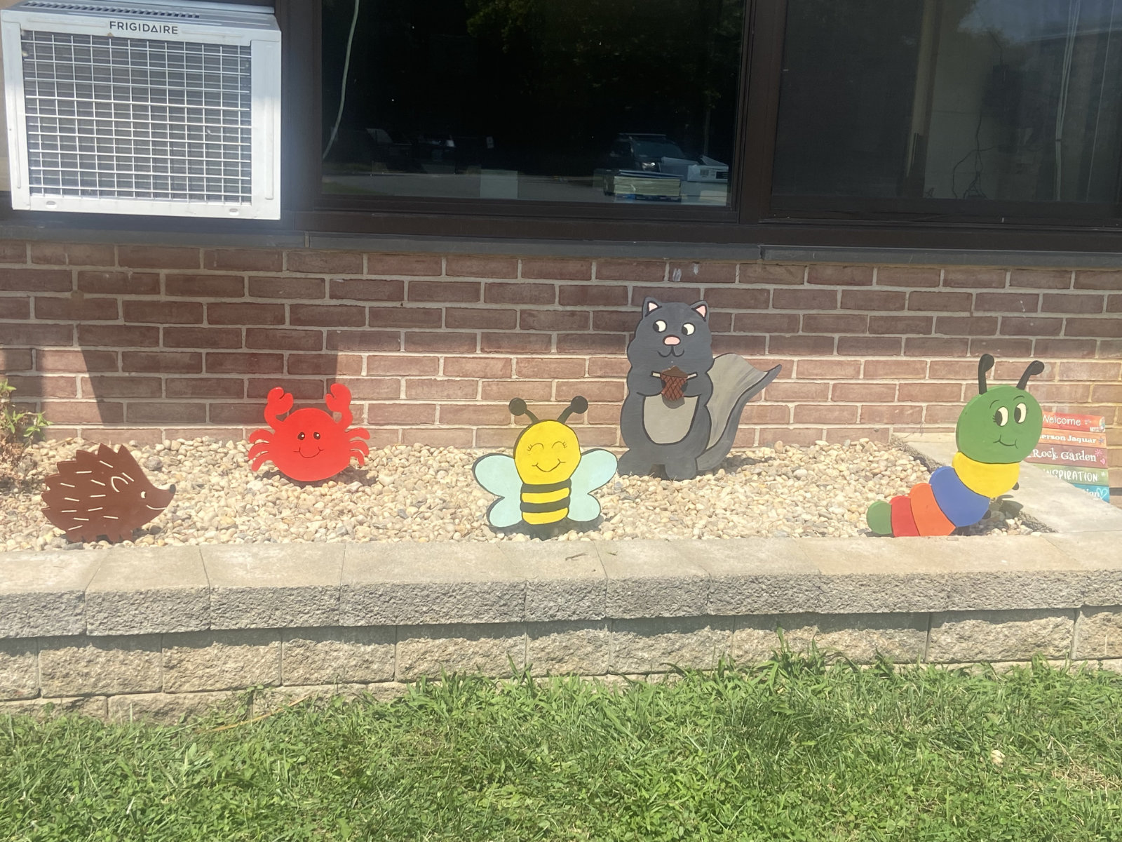 Jefferson School's front entrance area got an injection of color for the opening of the school year. (6)