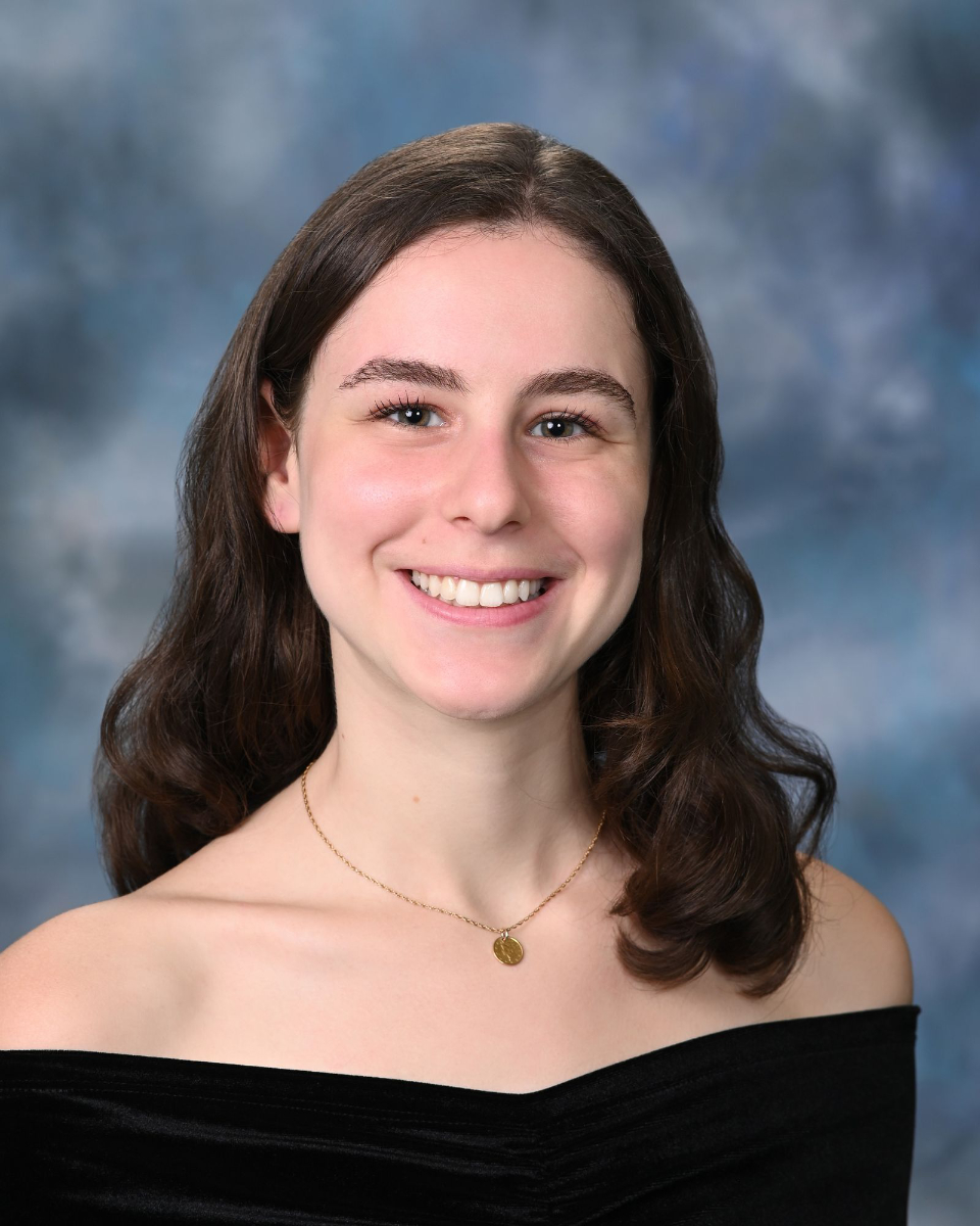  Charlotte Gordon has been named valedictorian of Huntington's Class of 2024.  
