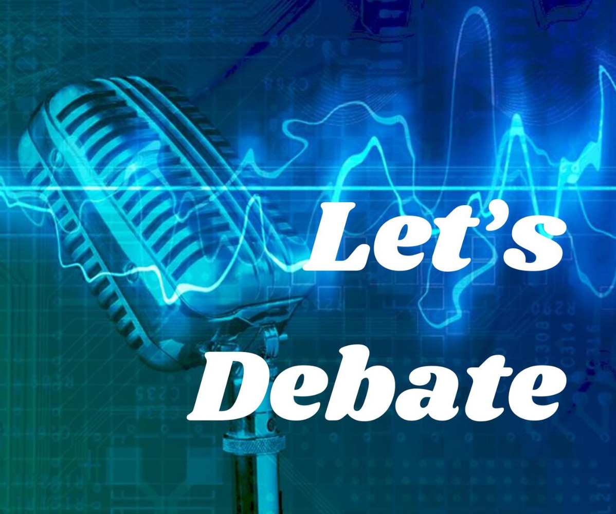 Huntington's Debate Club welcomes new members   