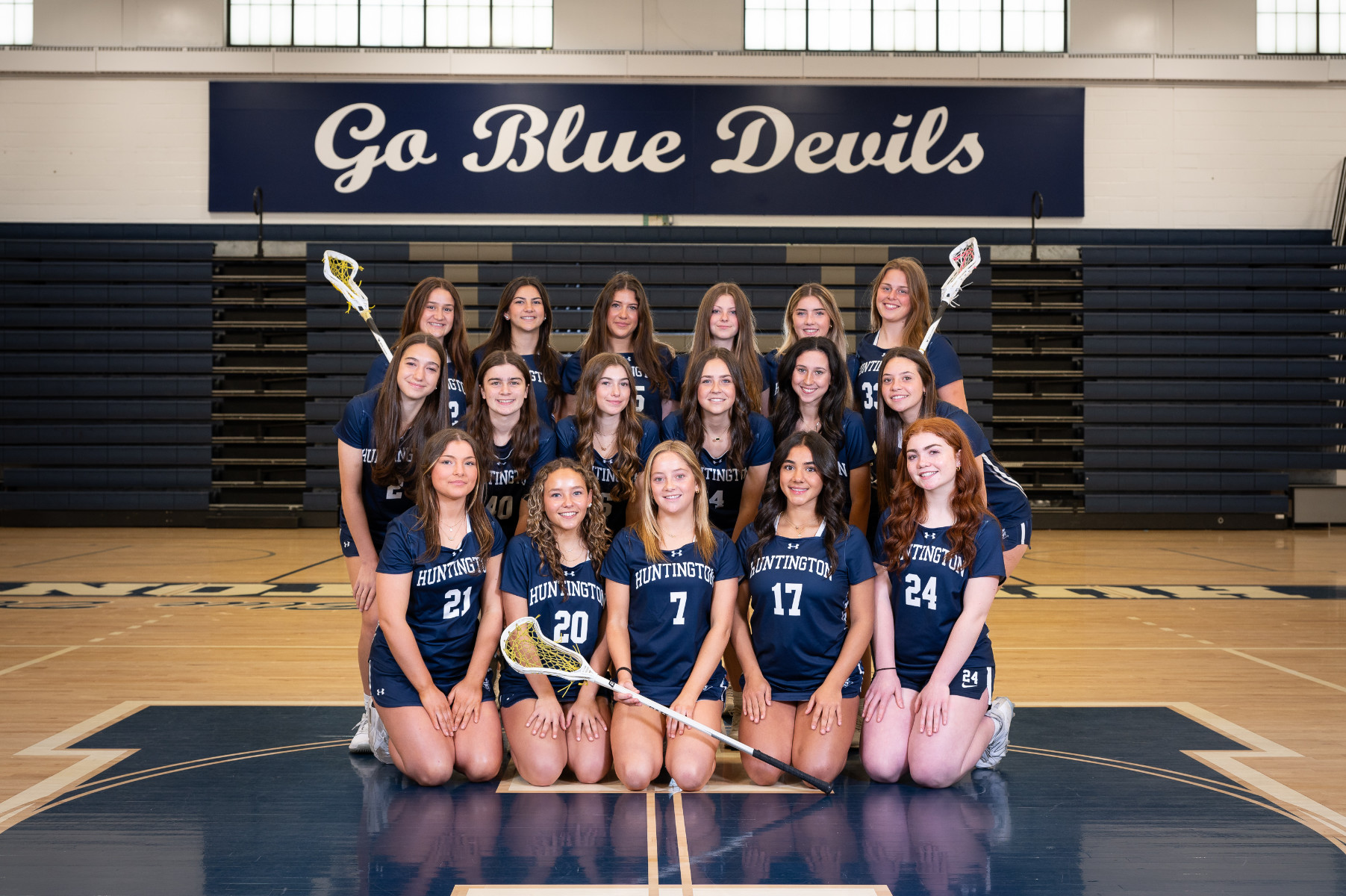  The Huntington varsity girls' lacrosse team. (Rachel Learned photo.)  