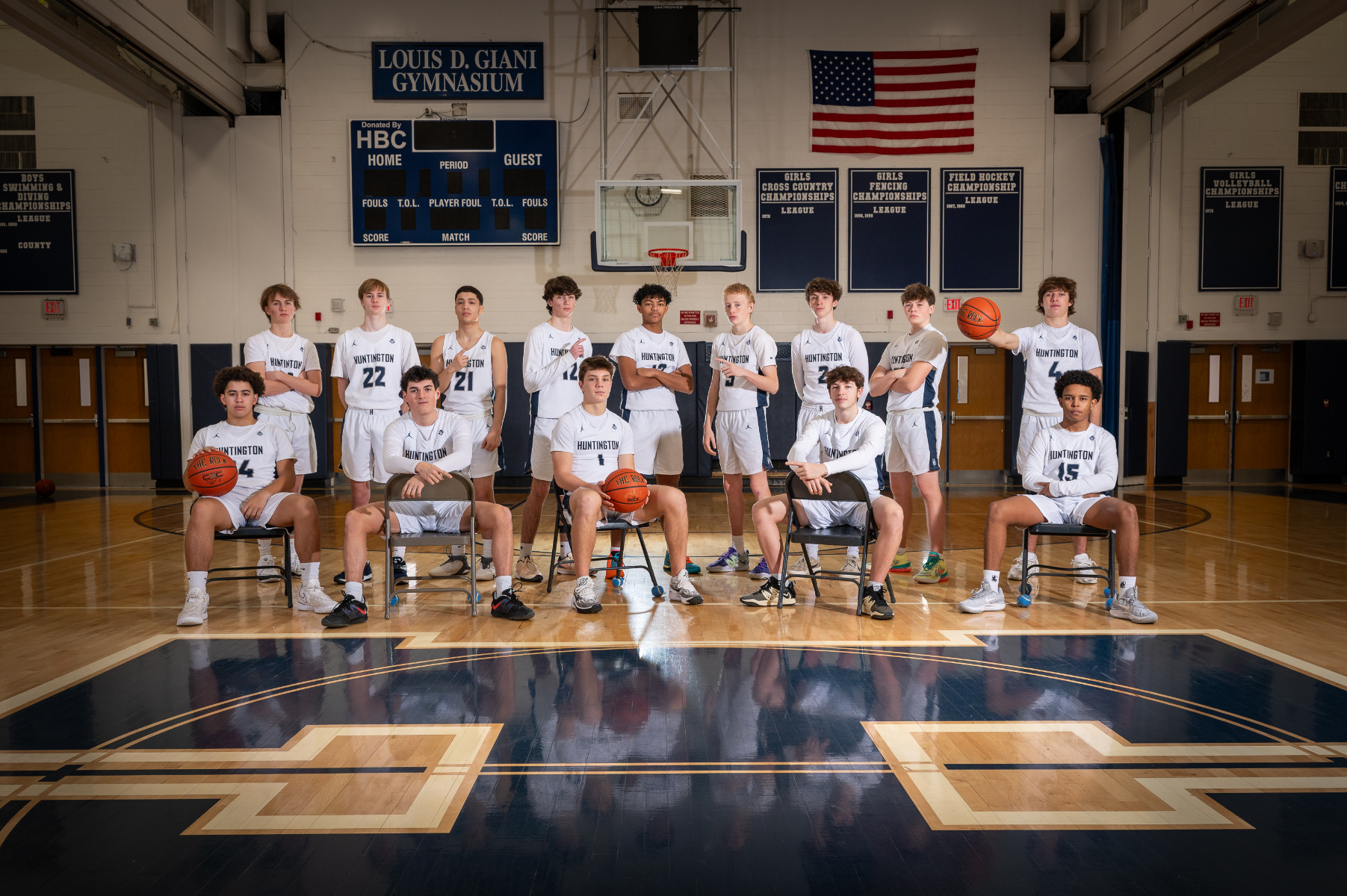  The Huntington varsity boys' basketball team. (Darin Reed & Rachel Learned photo)  
