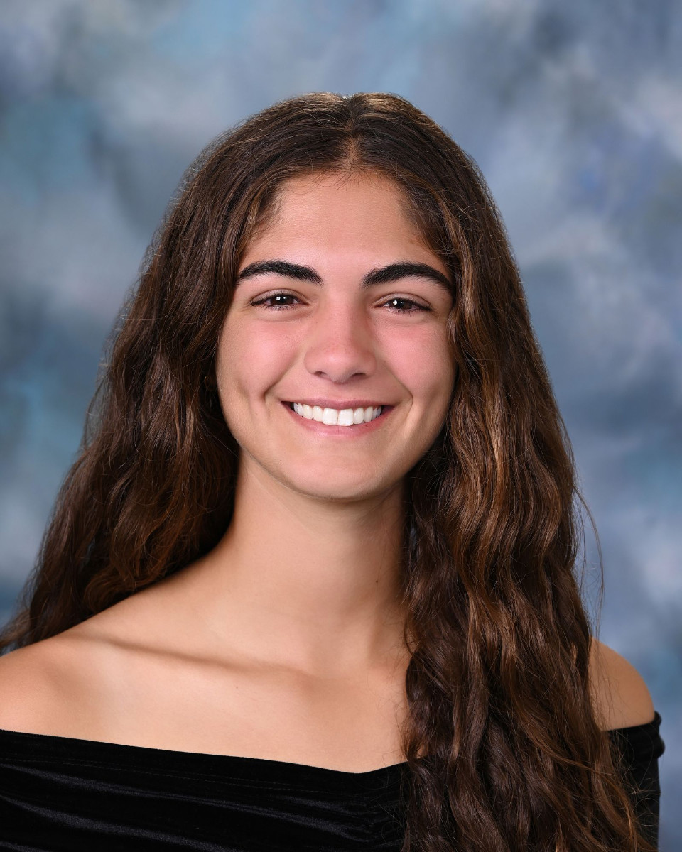 Senior Tessie Maerz 