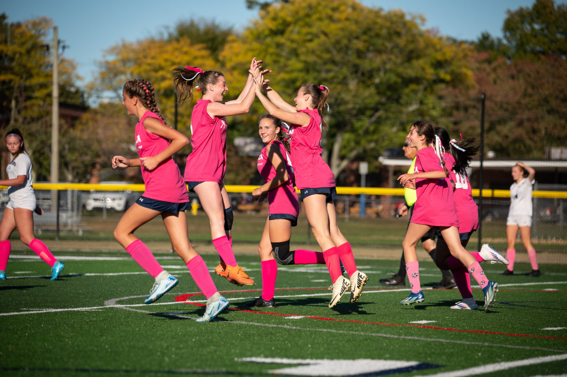 Happiness comes whenever the Huntington JV scores a goal. (Darin Reed photo.)