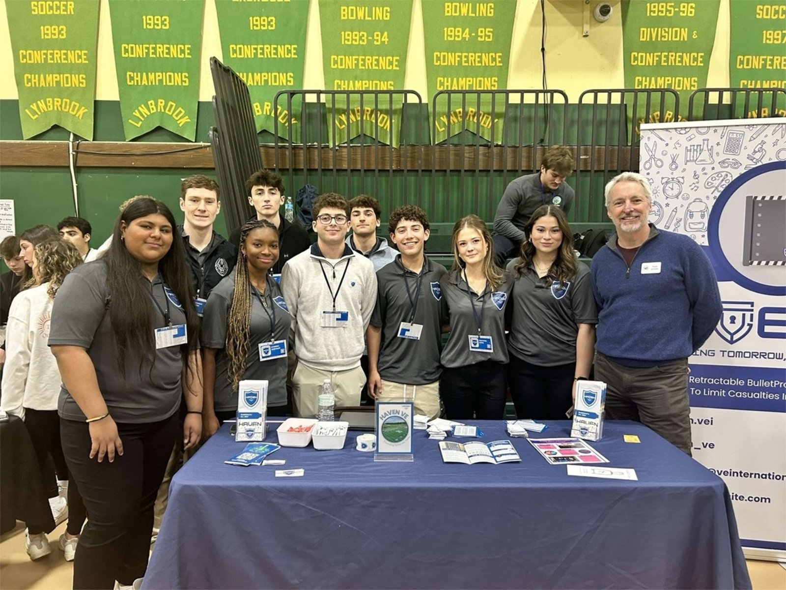 The Haven booth team consisting of Jeremy Gross, Jack Kamenstein, Katie Sorto, Kymora Dorvilus, Henry Stein, Spencer Krull, Grayson Dunn, Daniella Garcia and Thomas Smith.