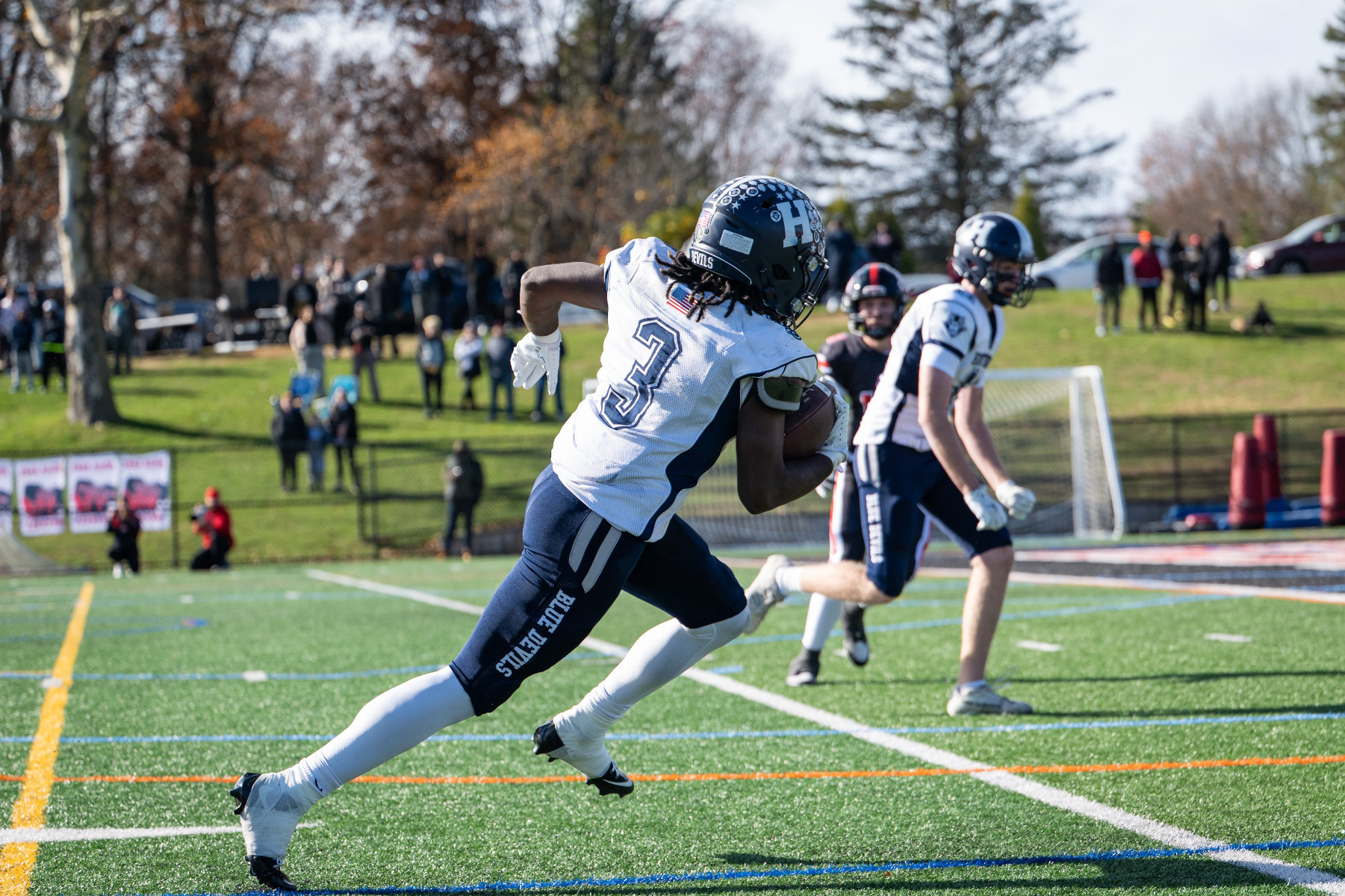 Huntington senior Yasir Jones is up for All-State honors. (Darin Reed photo)