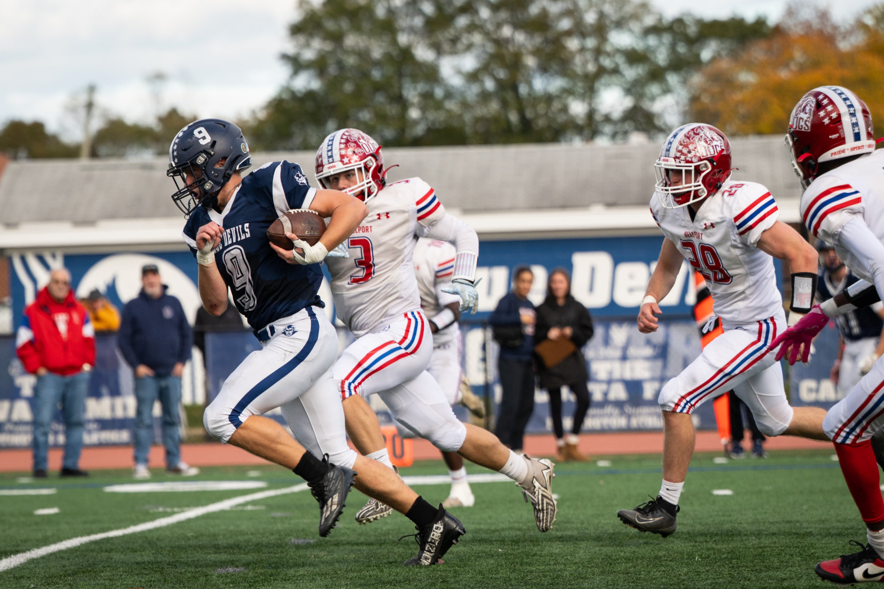  Chase Northrop races past the defense for a touchdown. (Darin Reed photo.)  
