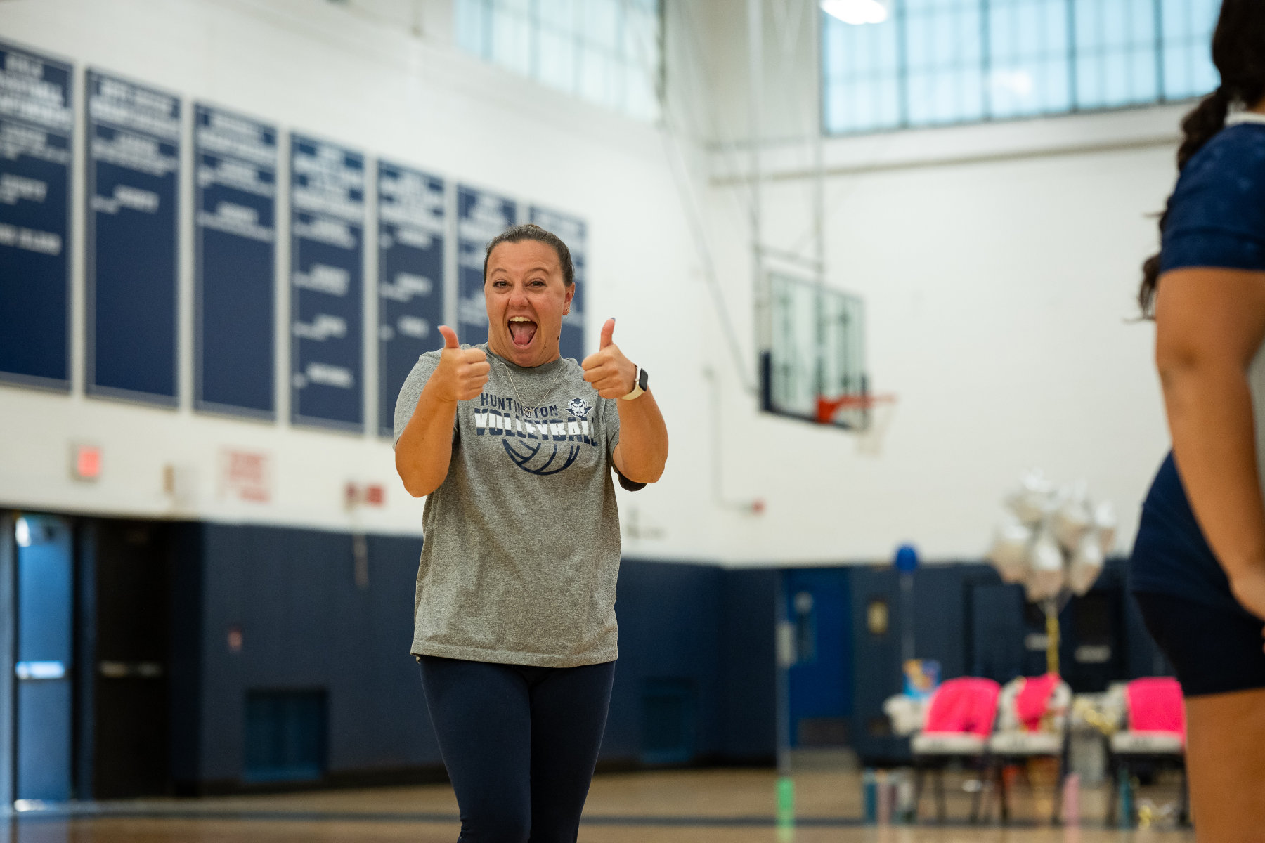 Huntington JV coach Lauren Blackburn is enthusiastic. (Darin Reed photo.)