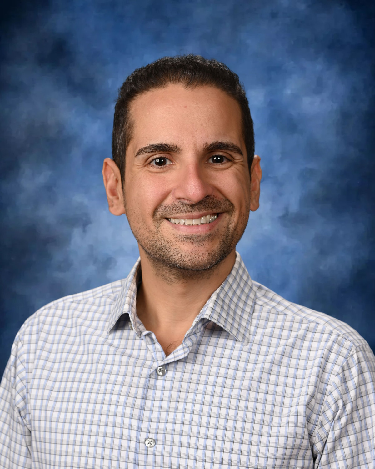  Huntington science teacher Luigi Papasidero will be honored in two weeks.   