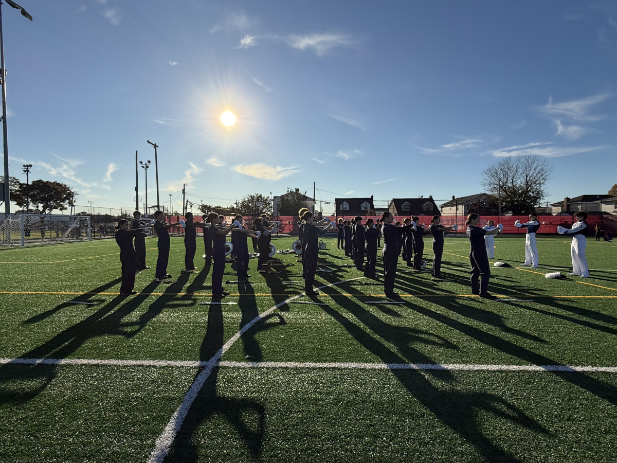 Huntington 's Blue Devil Marching Band scored 79.5 points at Mineola this past weekend.