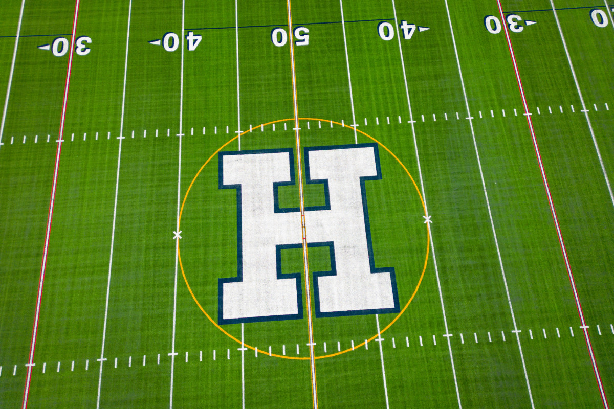  Huntington's freshmen are ready for a successful start to high school. (Darin Reed photo.)  