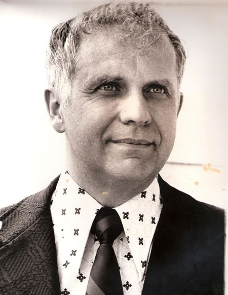 Andrew Housholder
