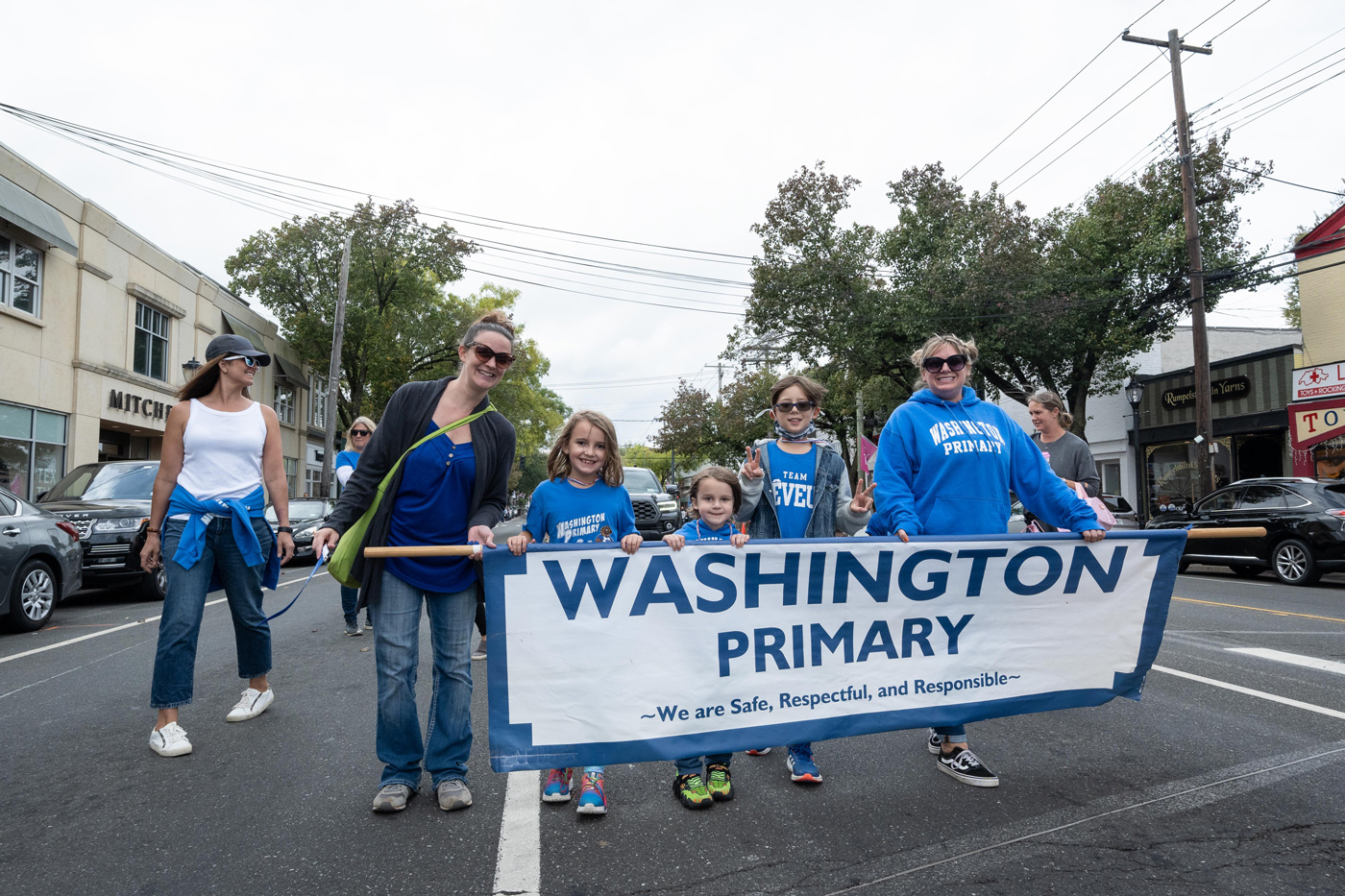 Washington students at parade